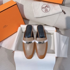 Hermes Slippers